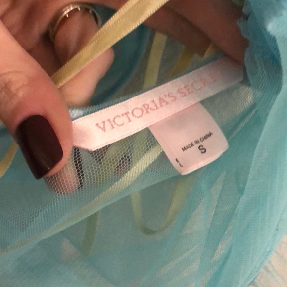 VS 😍 Mesh and Lace Sexy Slip - Picture 5 of 8